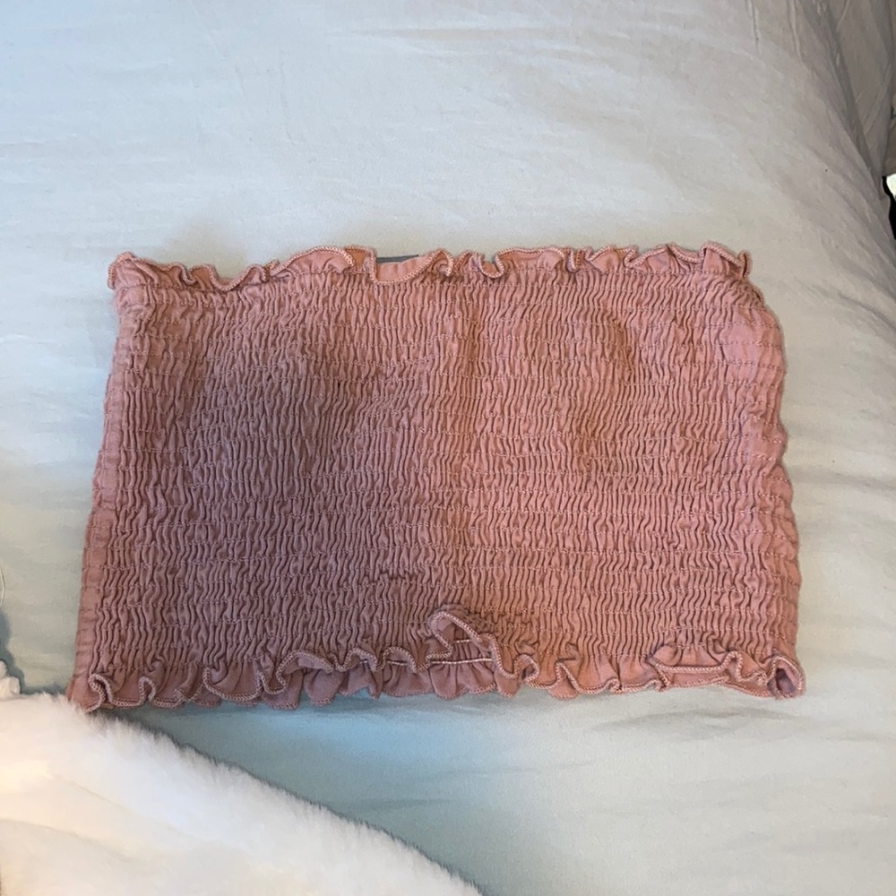 Light pink scrunch tube top